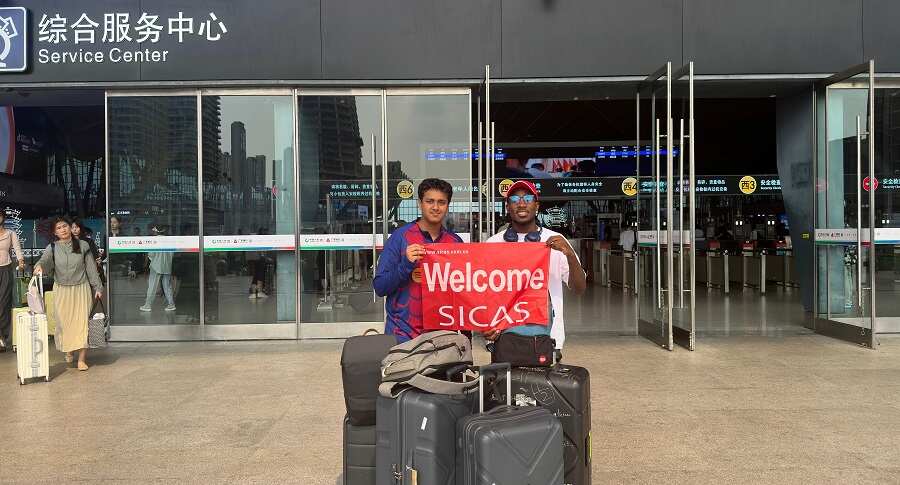 Welcome to SICAS students arriving safely in China