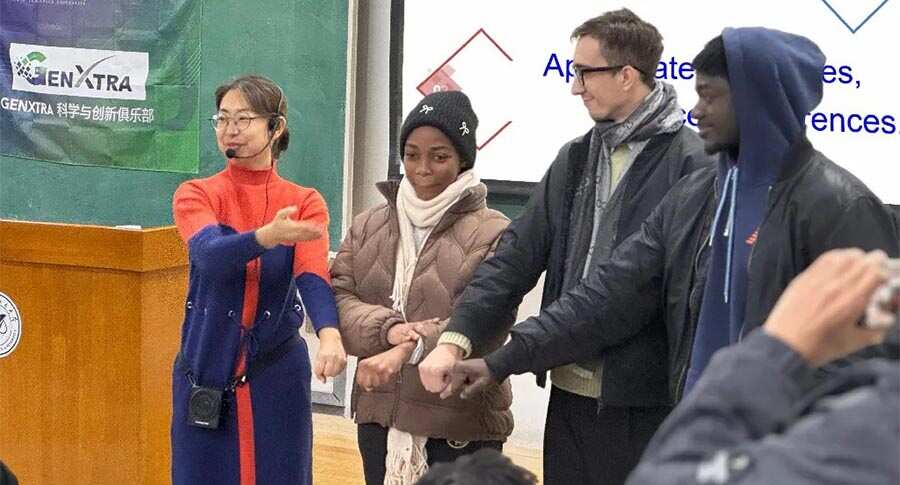 IEC Holds Lecture on Intercultural Communication