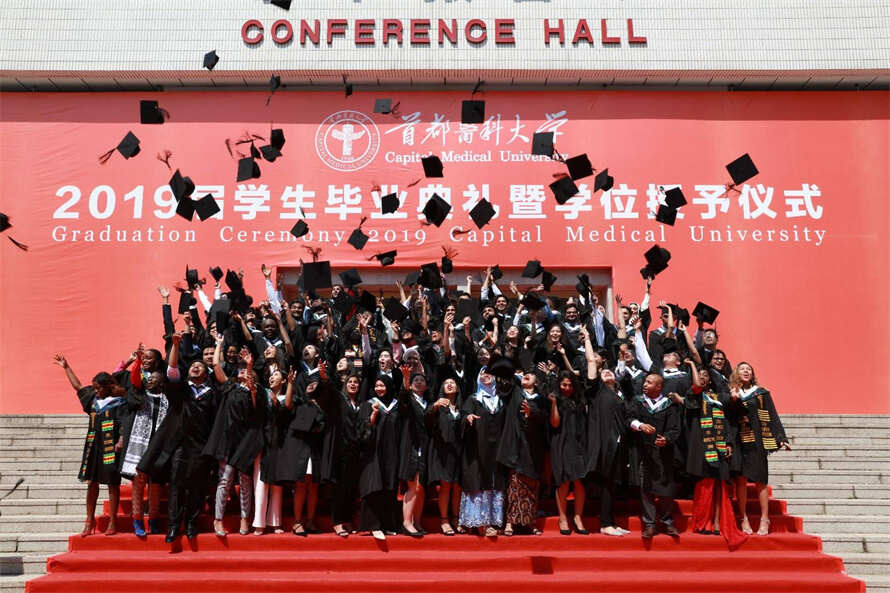 Get undergraduate scholarship pre admission within 72 hours!