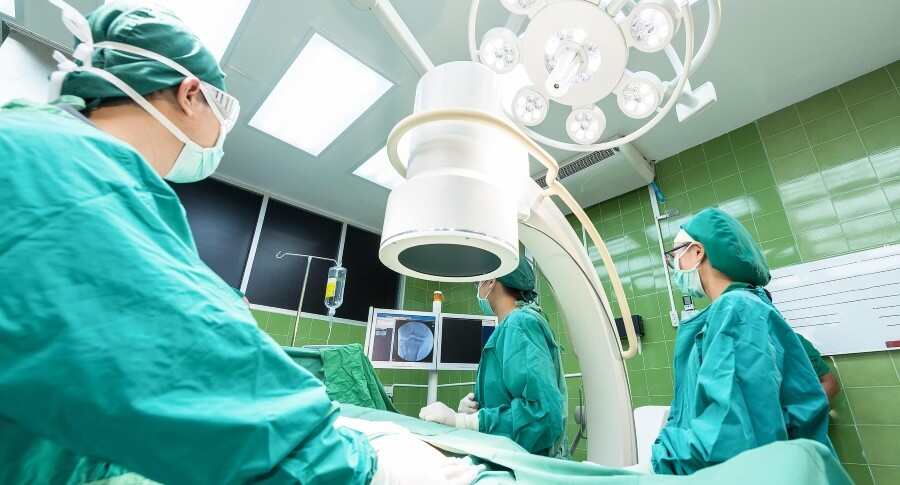 ​Do I Still Need Chinese If I’m Enrolled in an English‑Taught MBBS Program?