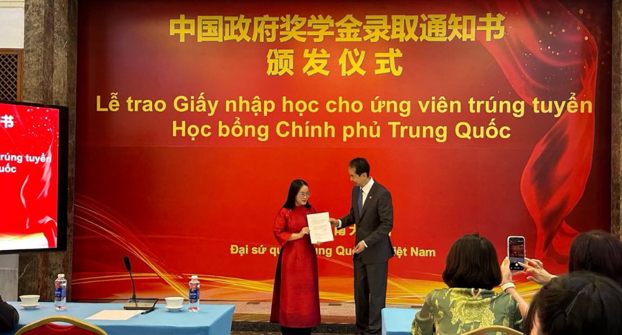 29 Vietnamese Students Receive 2026 Chinese Government Scholarships